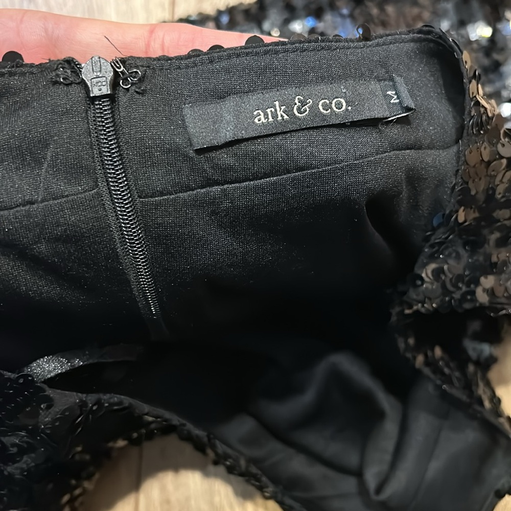 sequin skirt - Picture 3 of 7